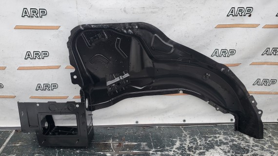 Брызговик кузова задний правый BMW X5 E70 2006-2010