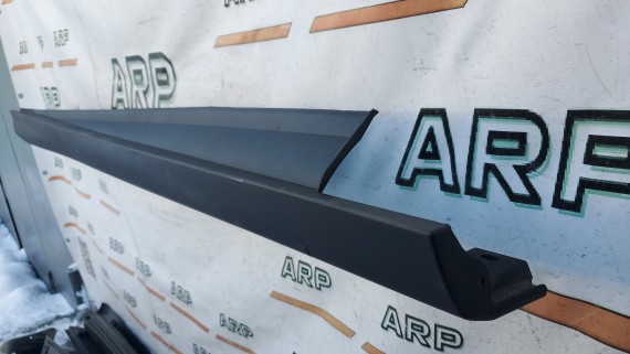 Накладка на порог правая FORD Focus 3 2010-2015