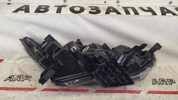 Фара левая Nissan Qashqai 2 J11 2013–2022