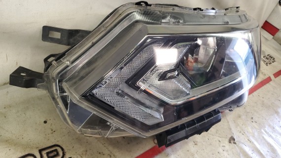 Фара левая Nissan Qashqai 2 J11 2013–2022