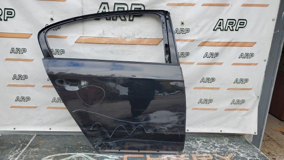 Дверь задняя правая Volkswagen Passat B7 2011-2015