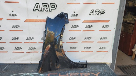 Крыло переднее правое Nissan Qashqai j10 2006-2010