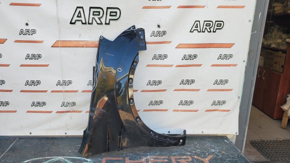 Крыло переднее правое Nissan Qashqai j10 2006-2010