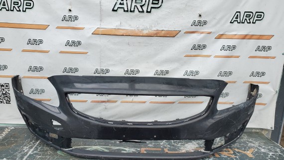 Бампер передний Volvo S60 2 2013-2018