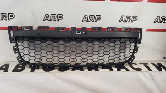 Решетка радиатора Chevrolet Captiva C140 2011-2018