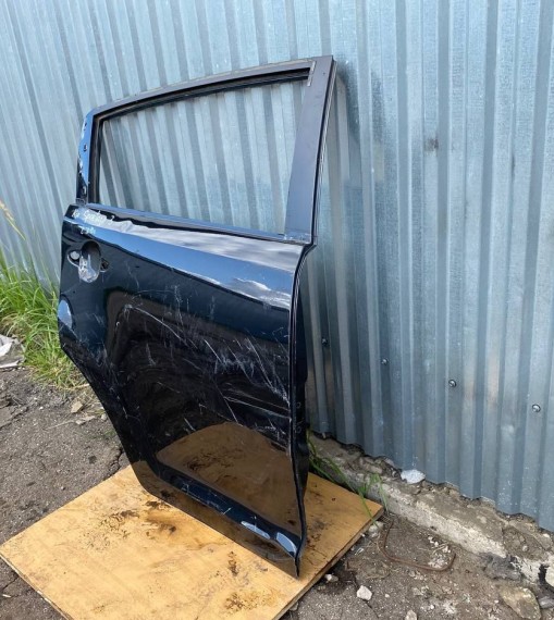 Дверь задняя правая Kia Sportage 3 2010-2015