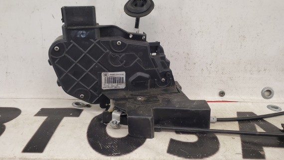 Замок двери передний левый Land Rover Freelander 2 2006–2014