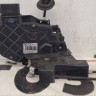 Замок двери передний левый Land Rover Freelander 2 2006–2014