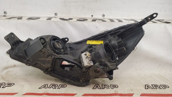 Фара правая Subaru Legacy Outback B14 2010-2015