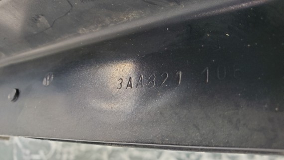 Крыло переднее правое Volkswagen Passat B7 2011-2015