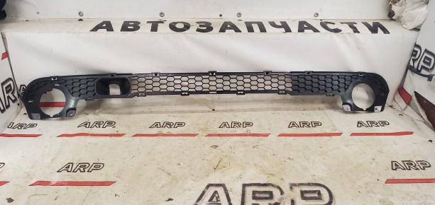 Решетка переднего бампера Chevrolet Niva 2009-2020