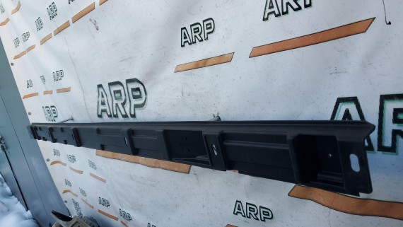 Кронштейн порога левый Mercedes-Benz GL-Class X164 2006-2009