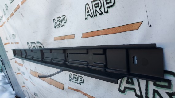 Кронштейн порога левый Mercedes-Benz GL-Class X164 2006-2009