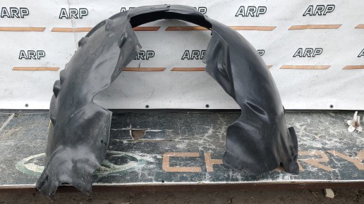 Подкрылок передний правый Audi A4 B8 2007-2012