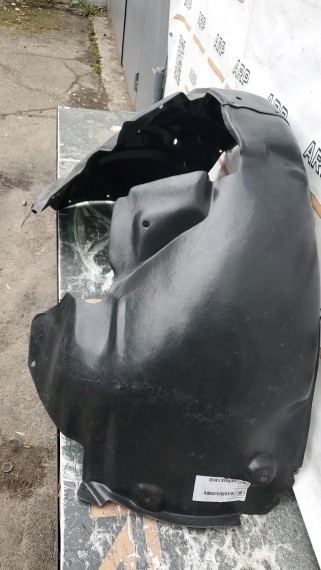 Подкрылок передний правый Audi A4 B8 2007-2012