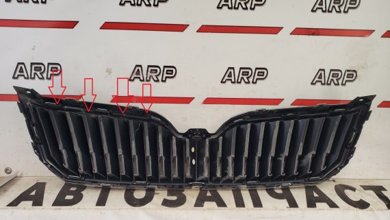 Решетка радиатора Skoda Superb 2 2013-2015