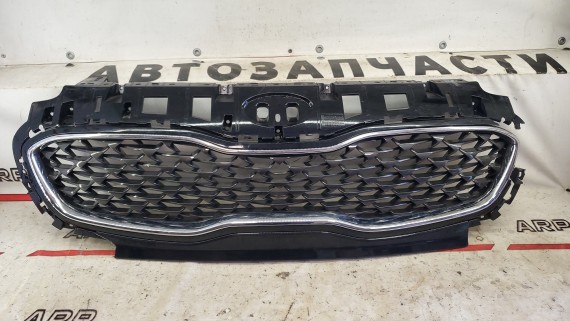 Решетка радиатора KIA Sportage 4 2018-2022