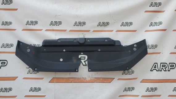 Накладка замка капота Toyota Land Cruiser Prado 150 2017-2023