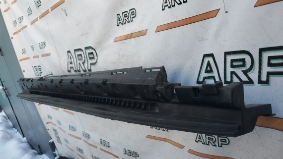 Кронштейн порога Mercedes-Benz GLE ML-Class W166 2011-2020