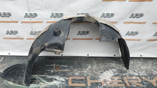 Подкрылок передний правый Chery Tiggo 8 Pro 2021-2024