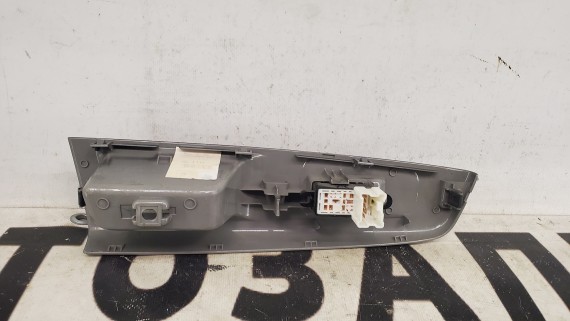 Блок управления стеклоподъемником задний правый Subaru Forester S12 2008-2013 