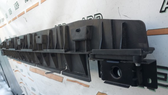 Кронштейн порога левый Mercedes-Benz GL X164 2006-2012