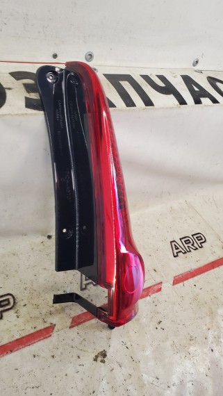 Фонарь задний правый Lada Largus 2012-2021