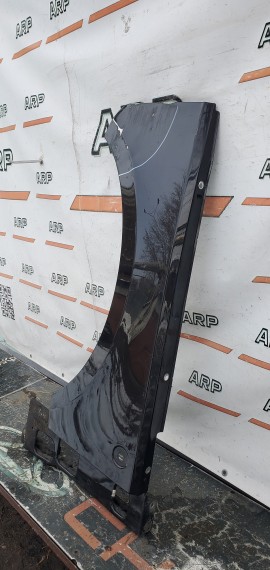 Крыло переднее левое Land Rover Range Rover 3 L322 2002-2012