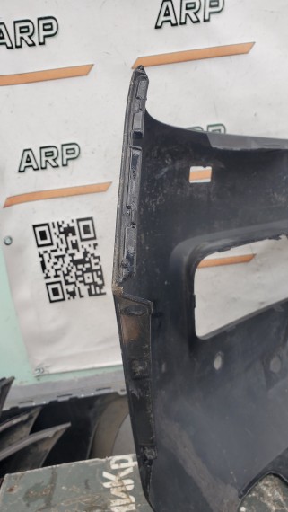 Бампер передний Toyota Land Cruiser 200 2015-2021