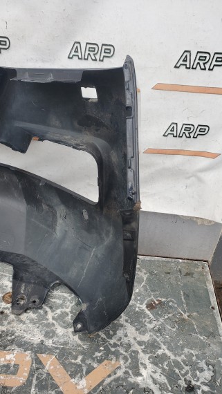 Бампер передний Toyota Land Cruiser 200 2015-2021