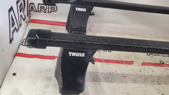 Багажник на крышу THULE