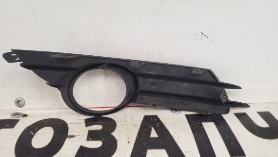 Заглушка противотуманной фары левая Opel Corsa D 2006-2010