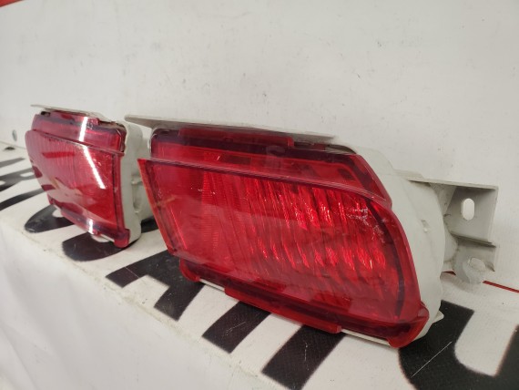 Фонари заднего бампера левый правый Toyota Land Cruiser Prado 150 2010-2013