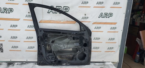 Дверь передняя левая Lada Vesta Cross 2017–н.в.