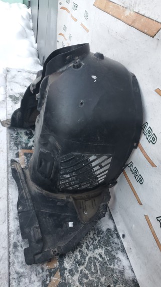 Подкрылок передний правый BMW X1 F48 2015-2019