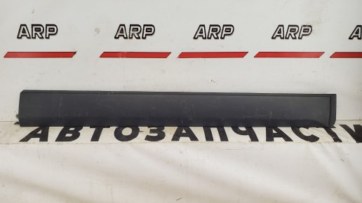 Накладка передней правой двери Opel Antara 2007-2015