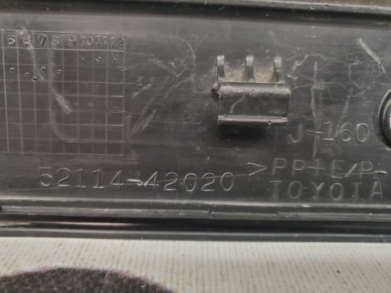 Накладка под номер передняя Toyota RAV 4 XA30 2006-2010