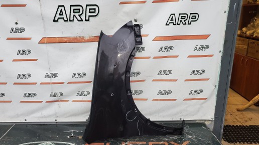Крыло переднее правое Nissan Qashqai j10 2006-2010