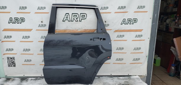 Дверь задняя левая Jeep Grand Cherokee WK2 2010-2022