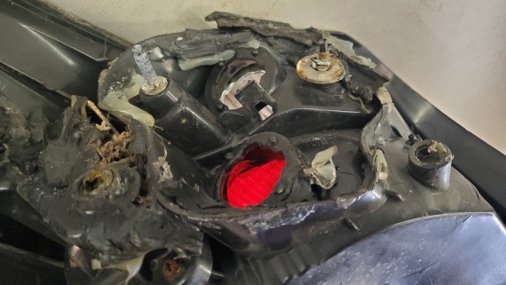 Фонарь задний правый внешний Kia Cerato 3 2013-2018