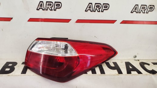 Фонарь задний правый внешний Kia Cerato 3 2013-2018