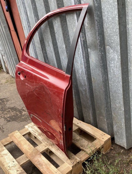 Дверь задняя правая Nissan Micra 3 K12E с 2002-2010г