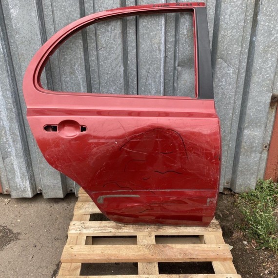 Дверь задняя правая Nissan Micra 3 K12E с 2002-2010г