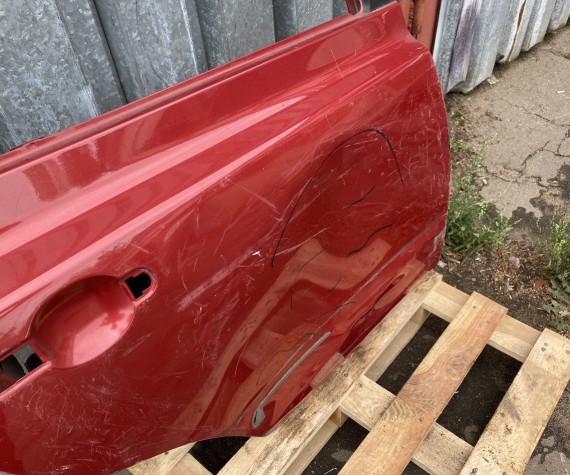 Дверь задняя правая Nissan Micra 3 K12E с 2002-2010г