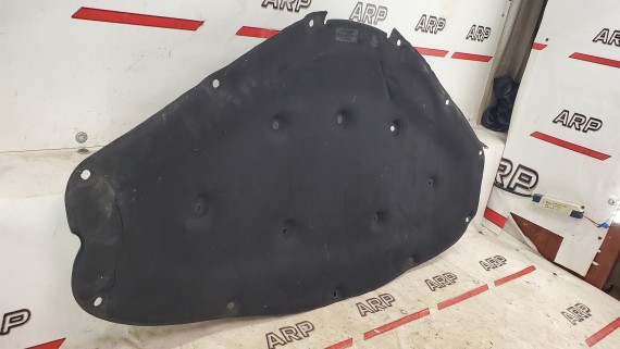 Шумоизоляция капота BMW 1 F20, 3 F30, 5 F10 2009-2020