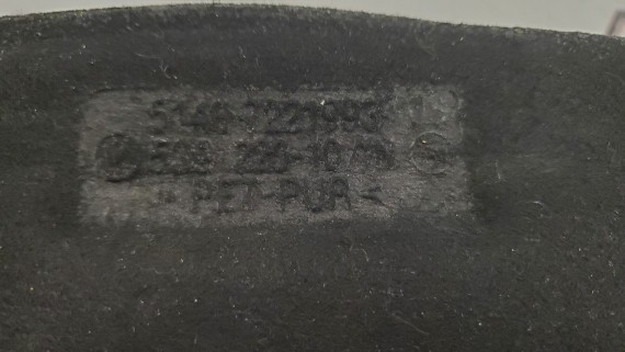 Шумоизоляция капота BMW 1 F20, 3 F30, 5 F10 2009-2020