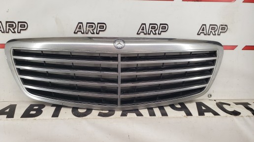 Решетка радиатора Mercedes-Benz S-Class W221 2005-2013