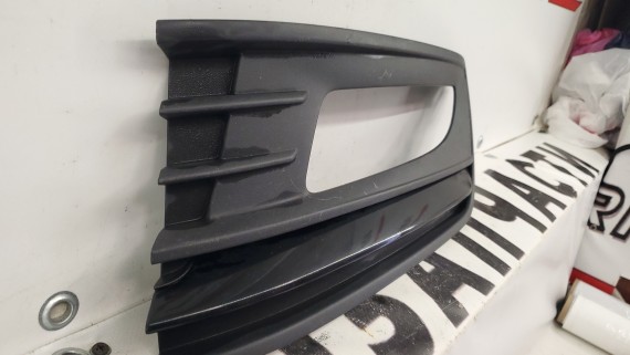 Накладка птф фары левая Volkswagen Polo 5 2015-2020