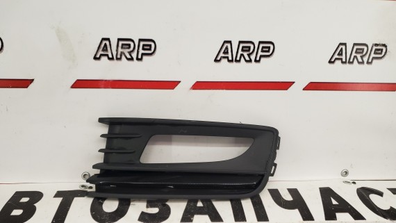 Накладка птф фары левая Volkswagen Polo 5 2015-2020