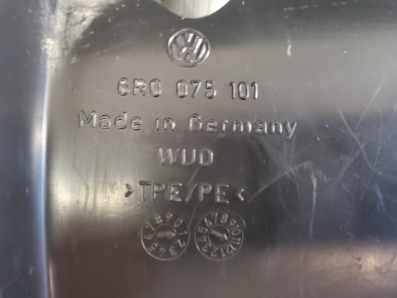 Брызговик задний левый Volkswagen Polo 5 2009-2015